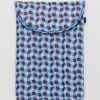 Baggu Puffy Laptop Sleeve 16" : Wavy Gingham Blue - Baggu Cases & Sleeves