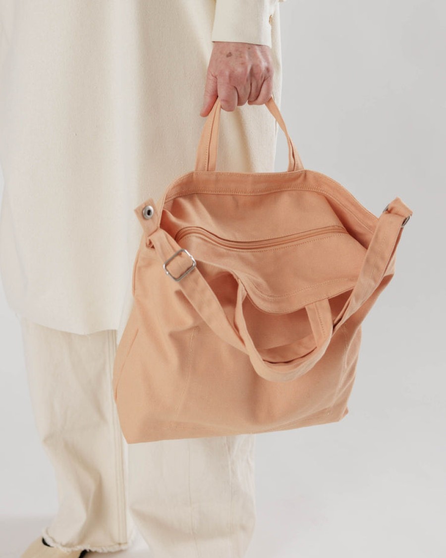 Baggu Horizontal Zip Duck Bag : Bisque - Baggu Totes