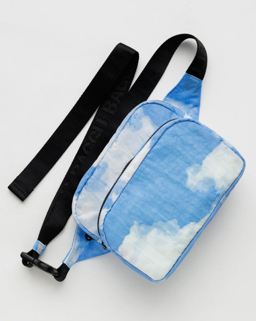 Baggu Fanny Pack : Clouds - Baggu Travel