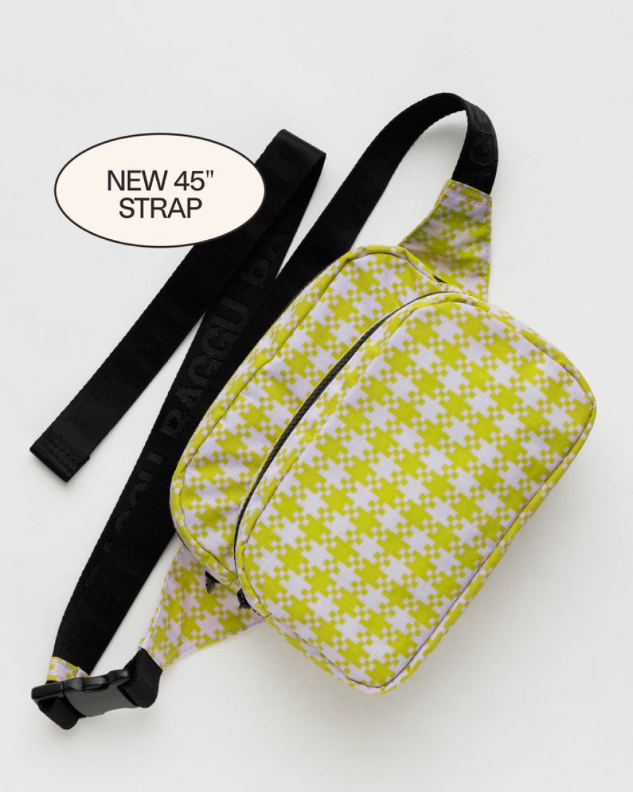 Baggu Fanny Pack : Pink Pistachio Pixel Gingham - Baggu Travel