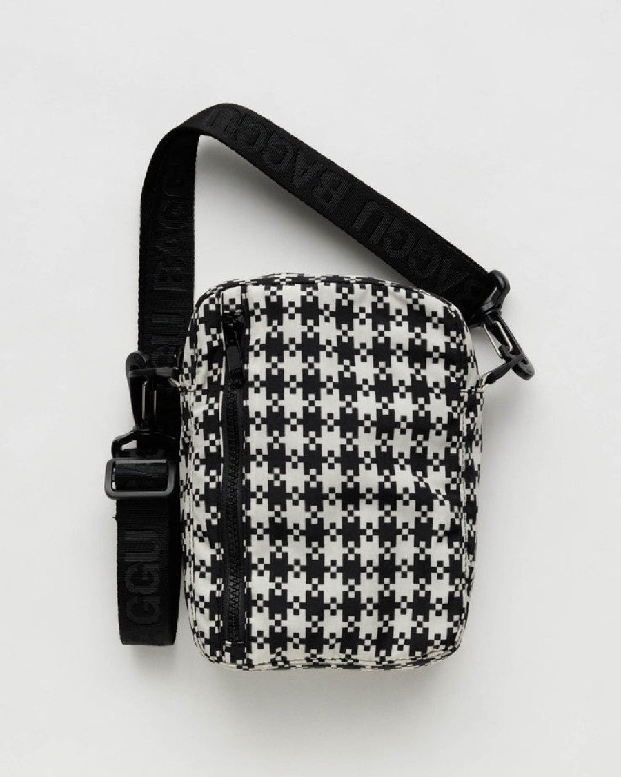 Baggu Sport Crossbody : Black & White Pixel Gingham - Baggu Crossbody Bags