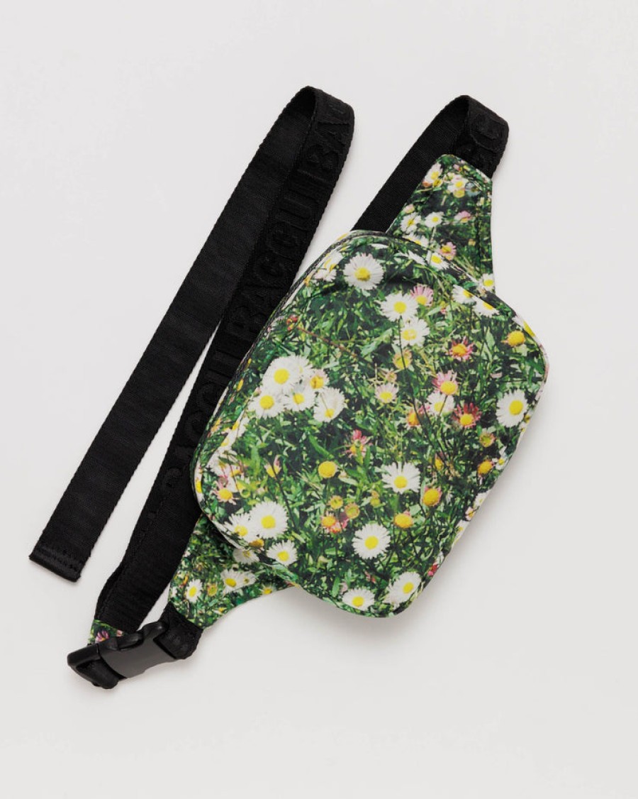 Baggu Puffy Fanny Pack : Daisy - Baggu Crossbody Bags