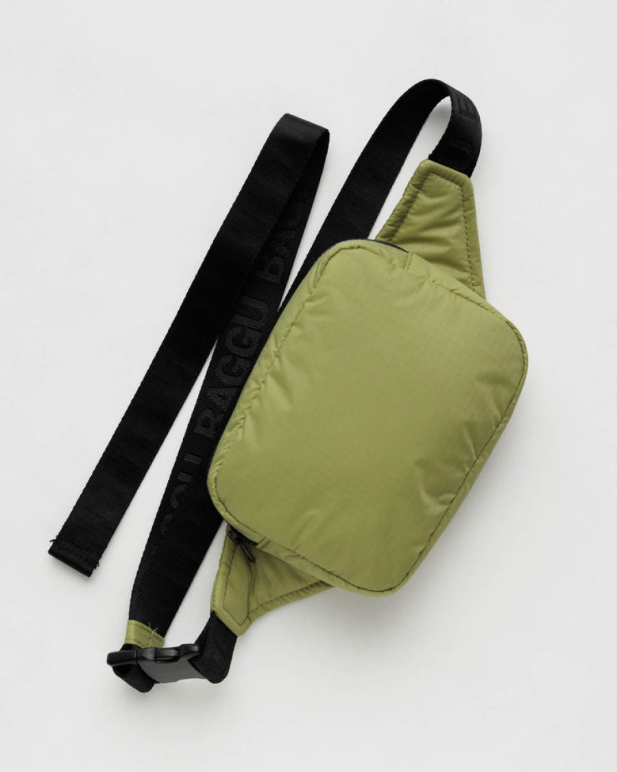 Baggu Puffy Fanny Pack : Pistachio - Baggu Crossbody Bags