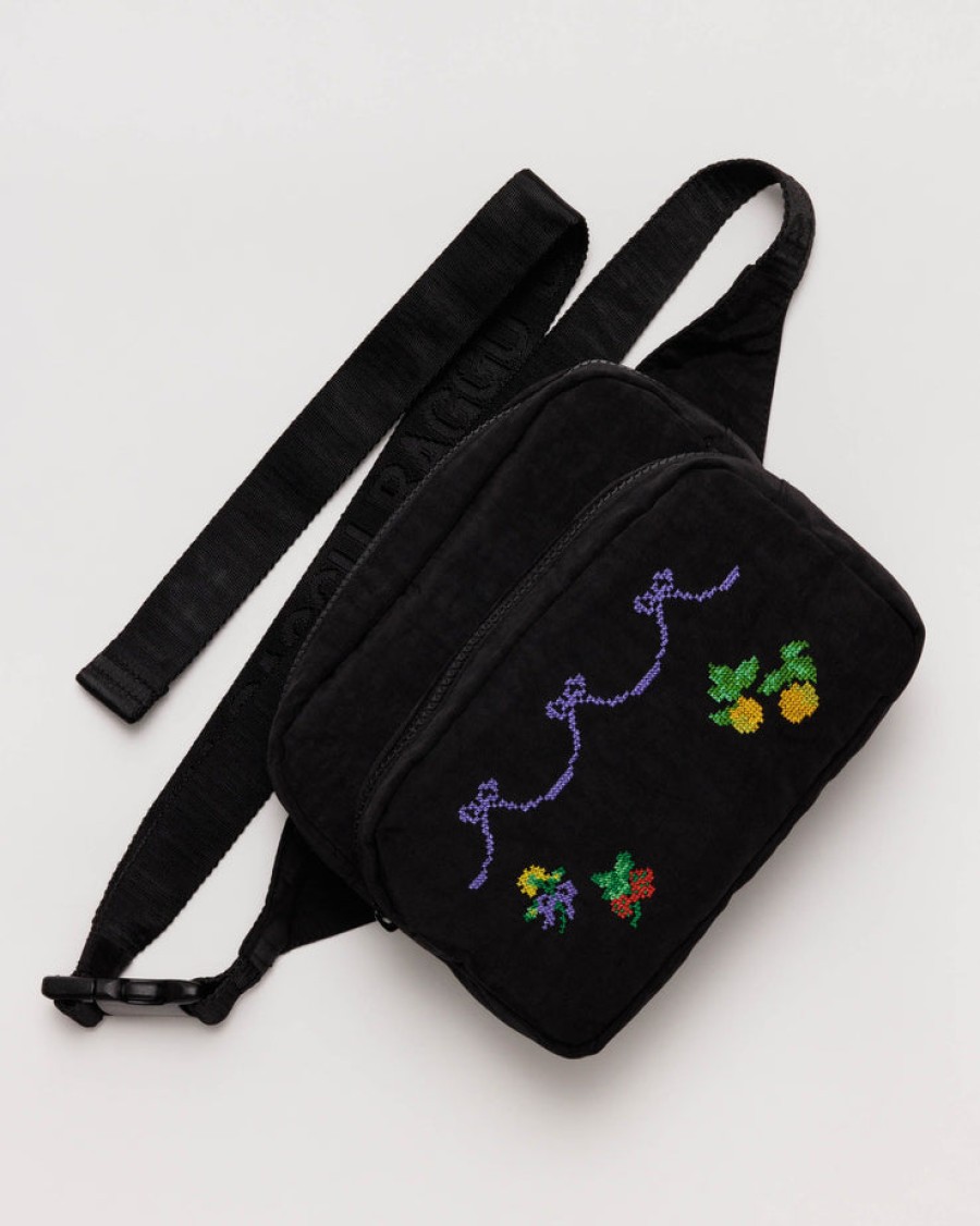 Baggu Fanny Pack : Cross Stitch - Baggu Travel