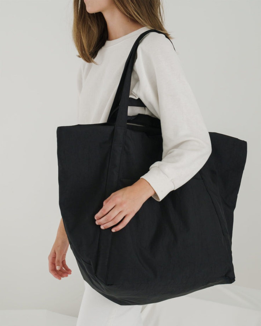 Baggu Travel Cloud Bag : Black - Baggu Travel