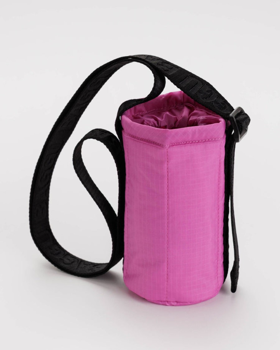 Baggu Puffy Water Bottle Sling : Extra Pink - Baggu Lunch Bags & Coolers